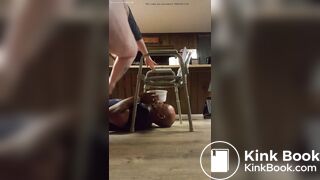 Thicc white honey dropping some soft served mud.