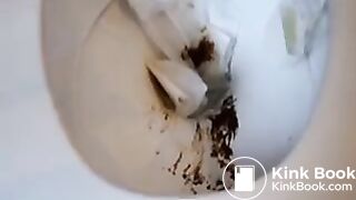 German lady smears poo.. alles sauber lecken!