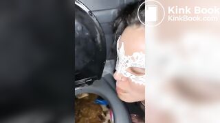 (Reupload) The most disgusting thing you will ever see.