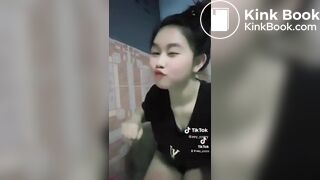 Playing Tik Tok while sitting and pooping