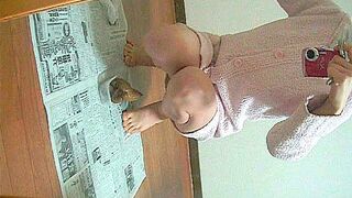 Japanese amateur natural shitting to container