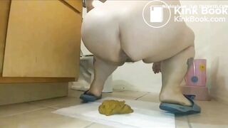 Bbw diarrhea on floor