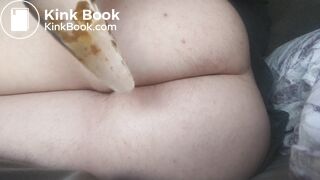 Hairy girl with hemorroids pushes dirty plug