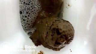 Wiping ass after shit