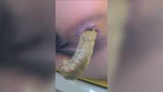 Chinese girl poop - video 9