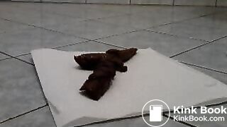 Mature woman pooping for me 2 (poor quality)