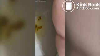 Pretty girl scat - video 4