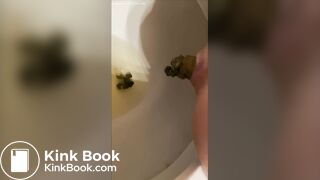 Pretty girl scat - video 4