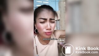 สาวปวดขี้หนัก