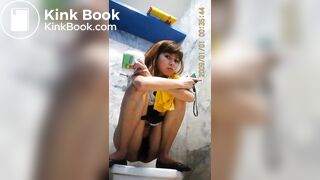 Spy ABAC girl pooping