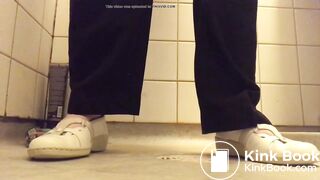 Woman poops her pants (a rather alternative angle)