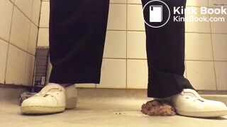 Woman poops her pants (a rather alternative angle)