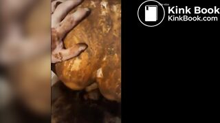 Sexy milf gets fucking in shitty as while shittinh