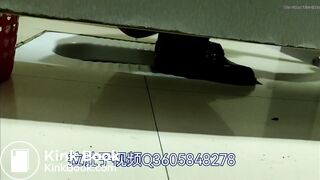 Chinese diarrhea spy