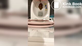 Sexy girl morning Poop 112