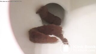 Hot girl talking and pooping on toilet
