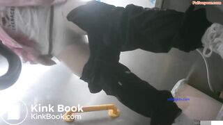 chinese girl shitting - video 7