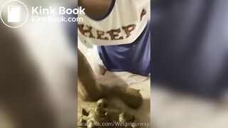 cheerleader scat blowjob snippet