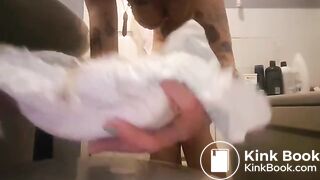 Messing her Diaper