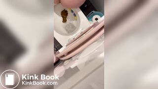 Sexy girl morning Poop 113
