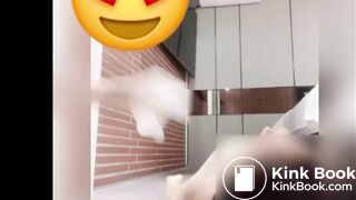korean femdom scat 2 - video 3