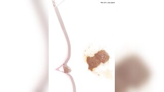 Bbw shitting - video 8