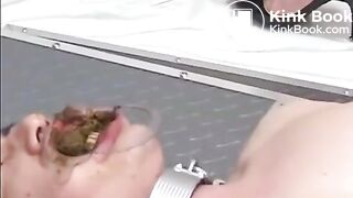 feeding5