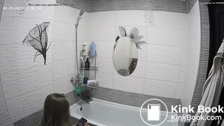 voyerhouse girl plops