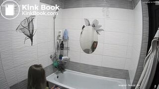 voyerhouse girl plops