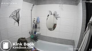 voyerhouse girl plops