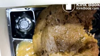 Girl shits in a box