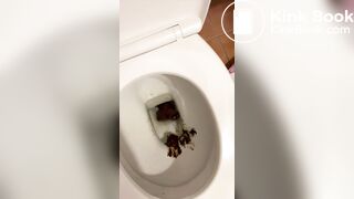 女孩厚重的大便