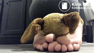 Teen poops leggings on bear