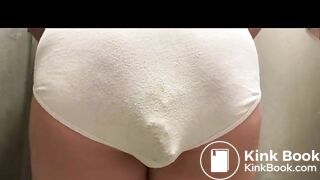 Pantypoop 1 - video 3