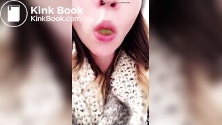 Scat eating princess