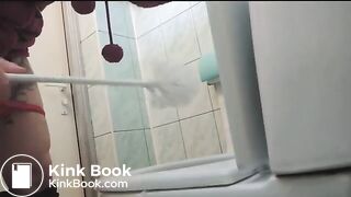 hot chick toilet dump - video 66