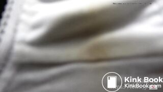 Cat sniffing girl. Shit also comes out, ... edition