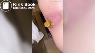 Japanese Twitter College Girl Very Very Big Poop - video 2