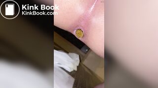 Japanese Twitter College Girl Very Very Big Poop - video 2