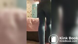 thick girl shitting in jeans