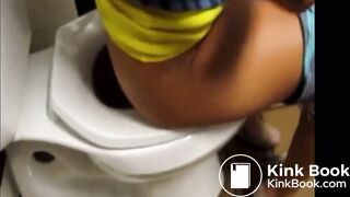 Pooping and farts spy