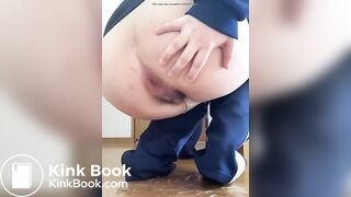 Japanese Twitter College Girl Big Long Poop - video 2