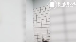 MISTRESS SCAT BATHROOM MESS