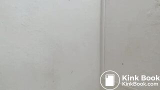 Girl shits a nice load