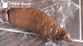 Pretty Girl Shitting