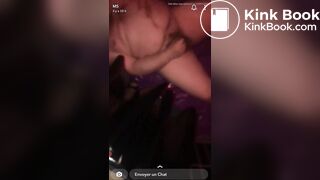 Gros porc se branle avec la merde de sa maîtresse