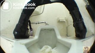 Japanese Office Ladies Poop Voyeur - video 10