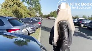 German scat lady pooping in the car. Scheiße!