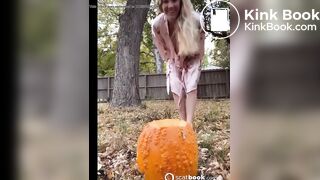 Pretty Milf Shitting 2Times