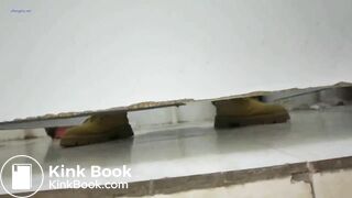 girl poop voyeur - video 38
